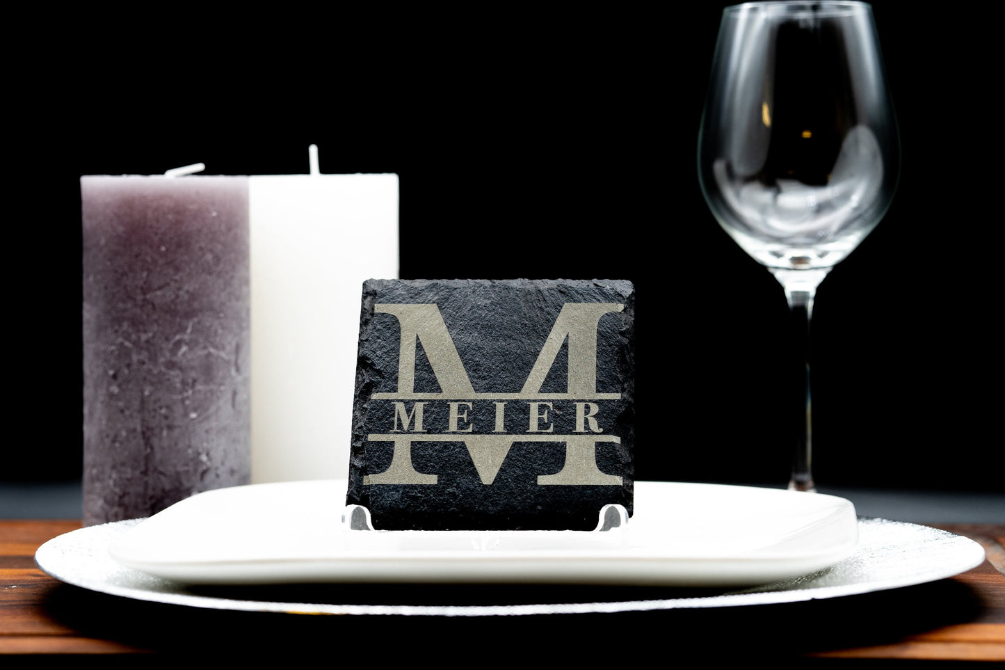 Untersetzer Schiefer Familie mit Monogramm personalisierte Lasergravur Motiv Druckbuchstabe - Lovely Laser Design